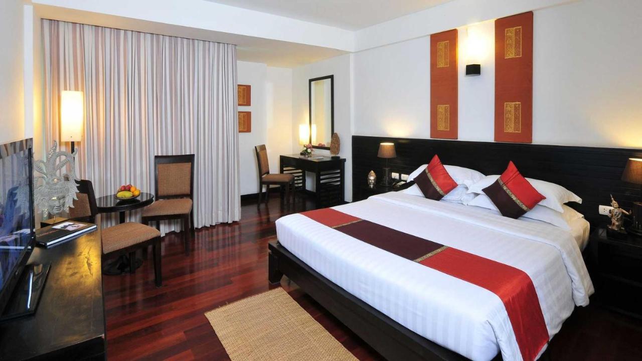 Fabhotel Signature Cyber Park Delhi  Exterior photo